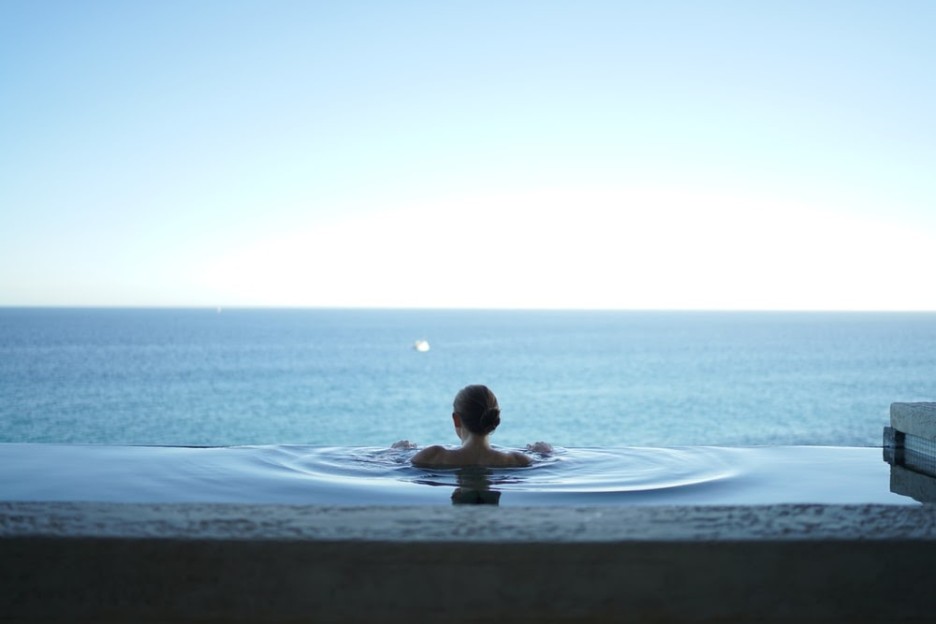 7 Swoon-Worthy Celebrity Vacation Destinations