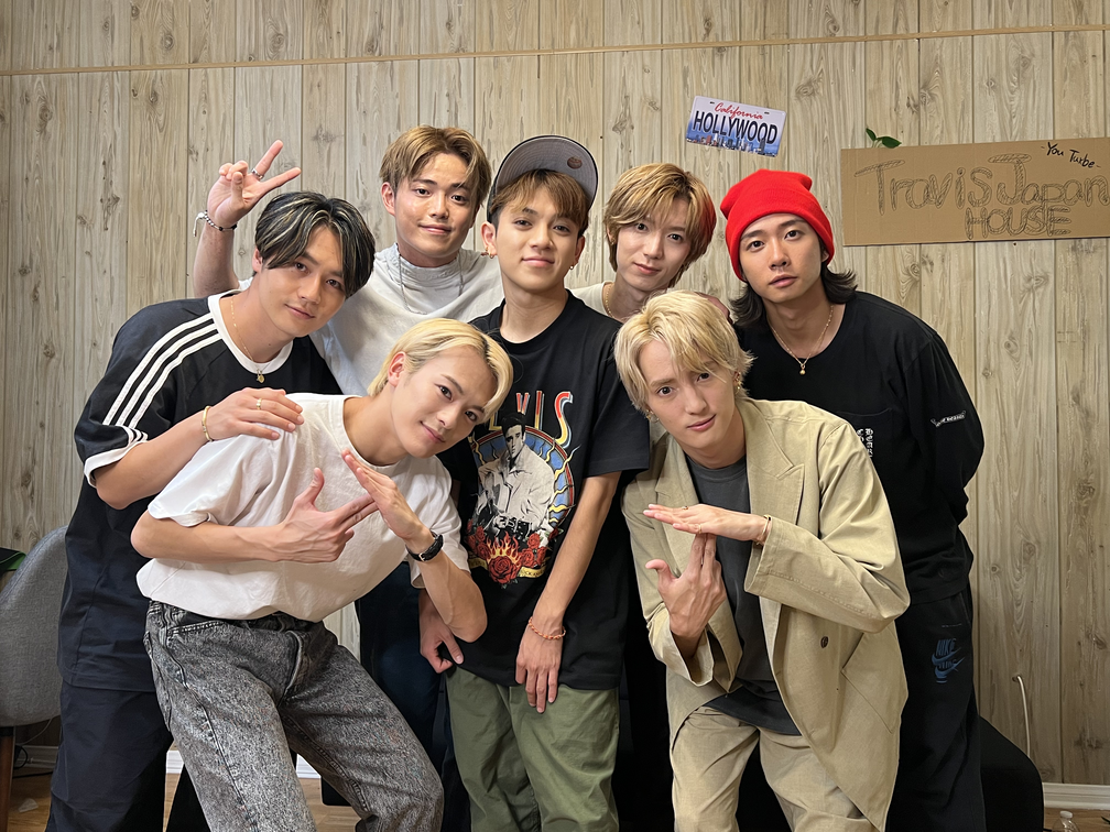 travis-japan-group-photo.png