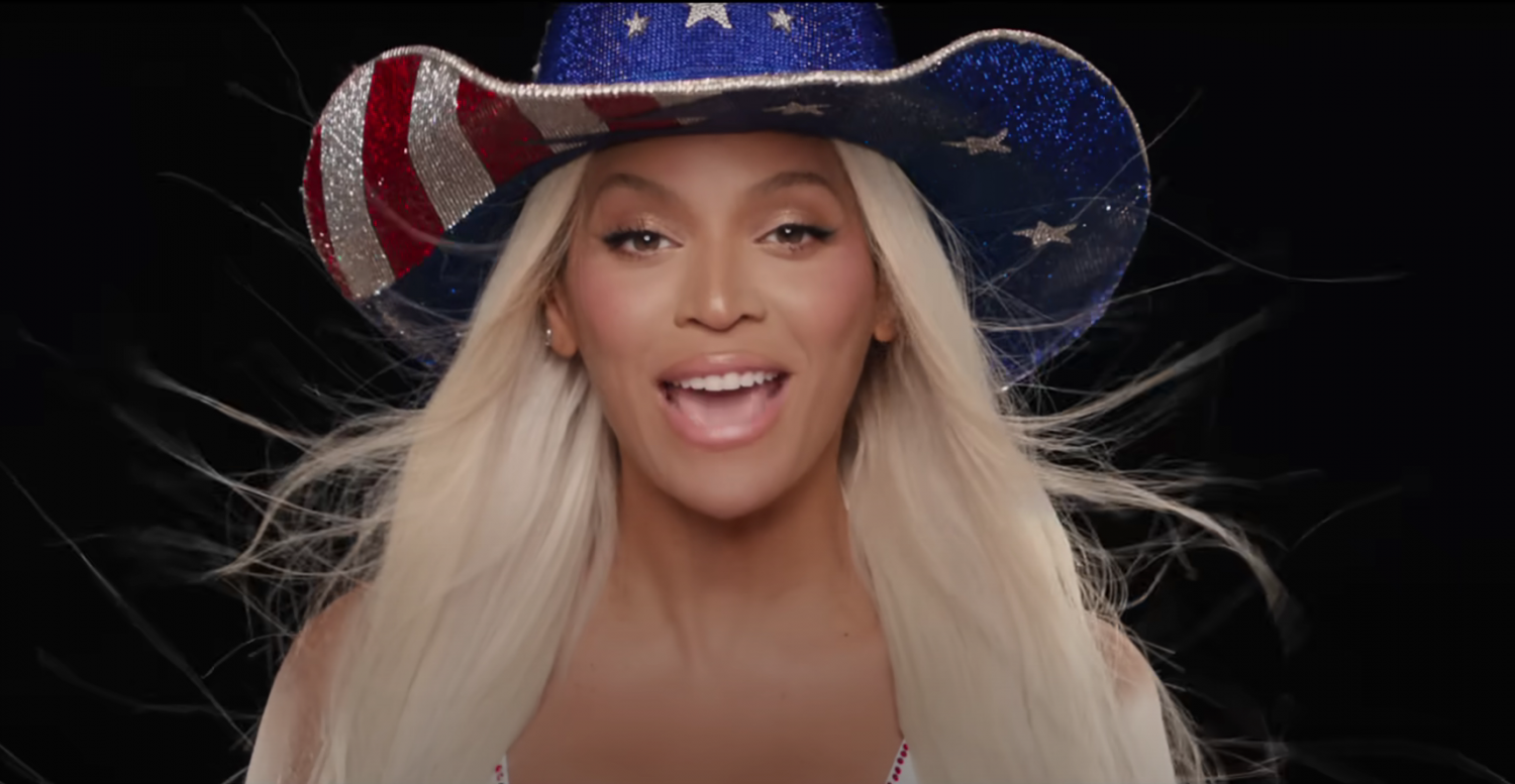 Beyoncé Accused Of Skin Bleaching Over Seemingly Lighter Complexion At ...