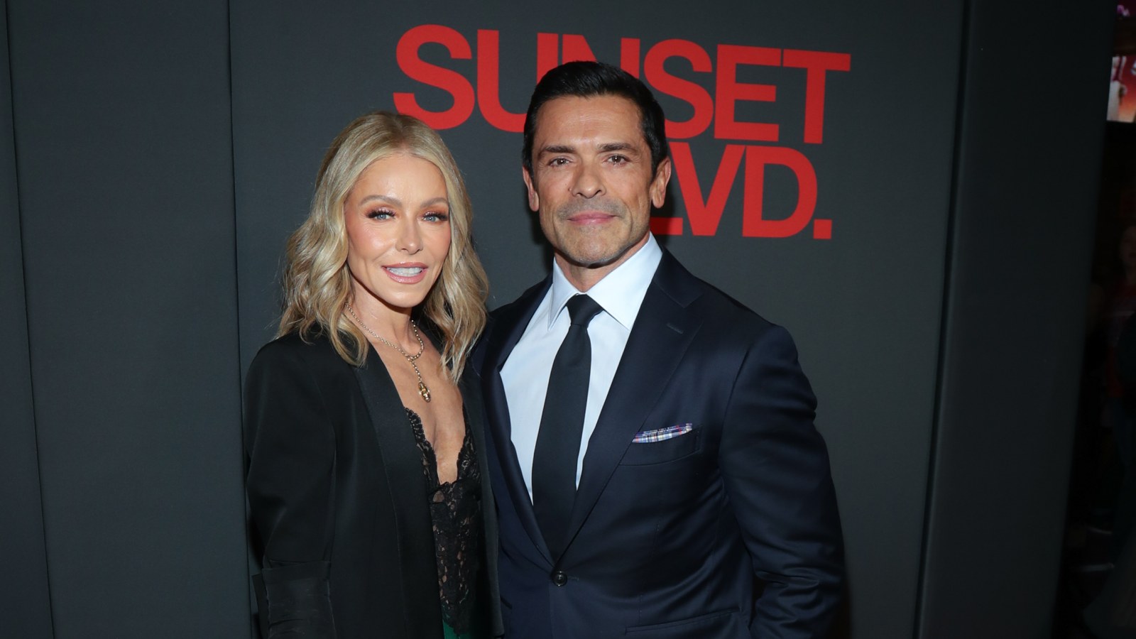 Kelly Ripa and Mark Consuelos Tearfully Say Goodbye to 'Live' Studio That Defined Their Family and Career