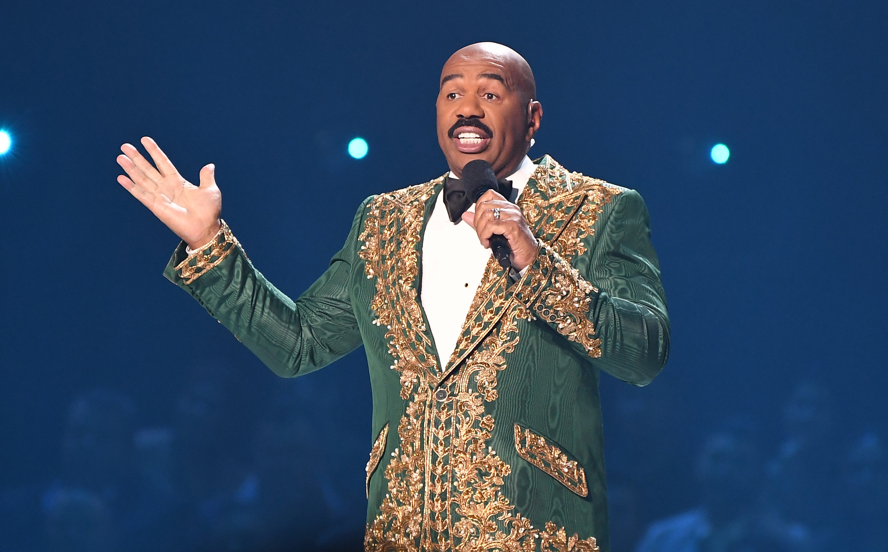 Steve Harvey's Death Rumor Originated From AI-Generated Hoax, Newsbreak ...