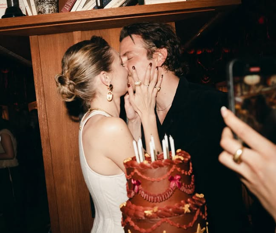 Gigi Hadid and Bradley Cooper