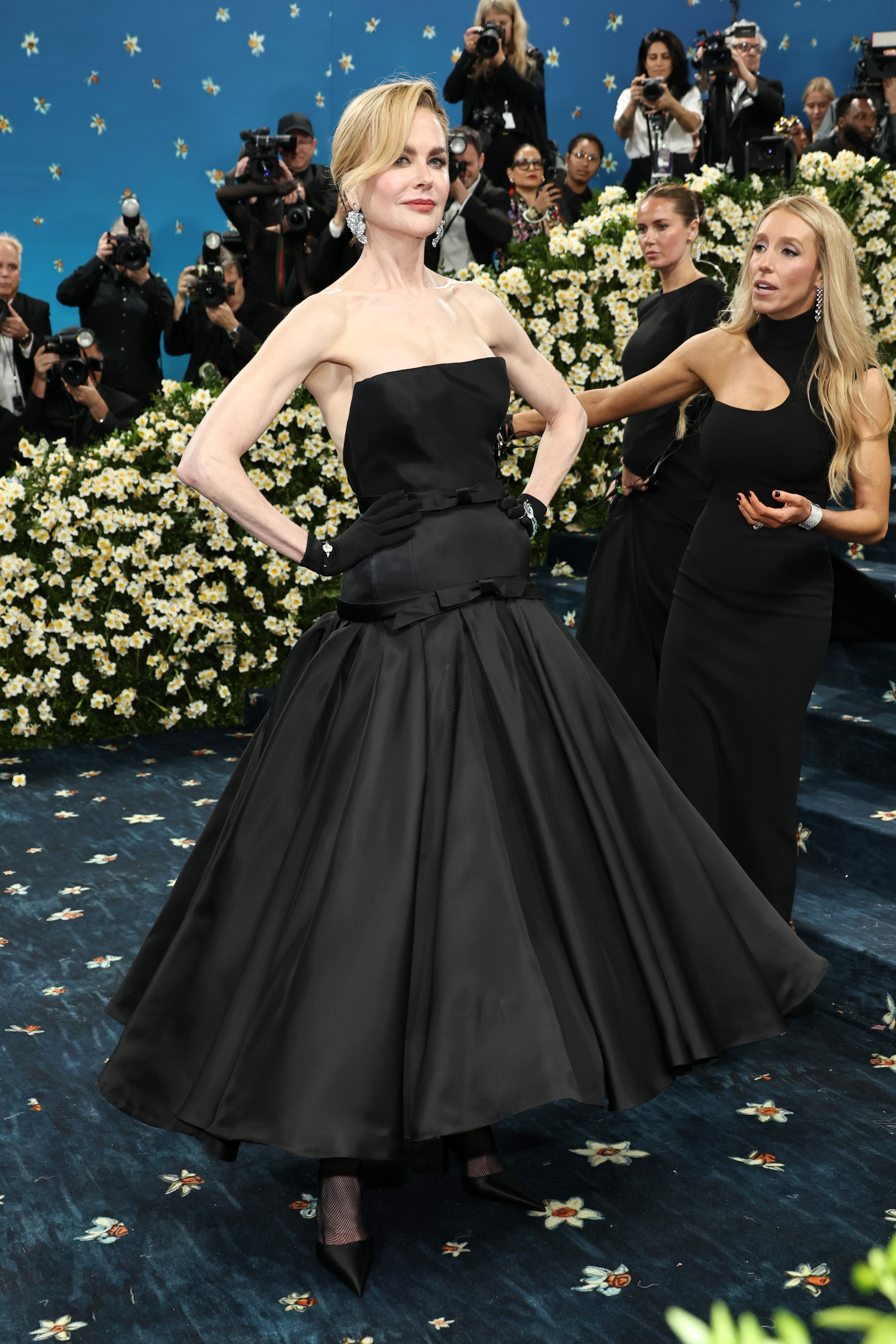 Met Gala 2025 Nicole Kidmans Best Dresses Met Gala 2025 Nicole Kidmans Best Dresses
