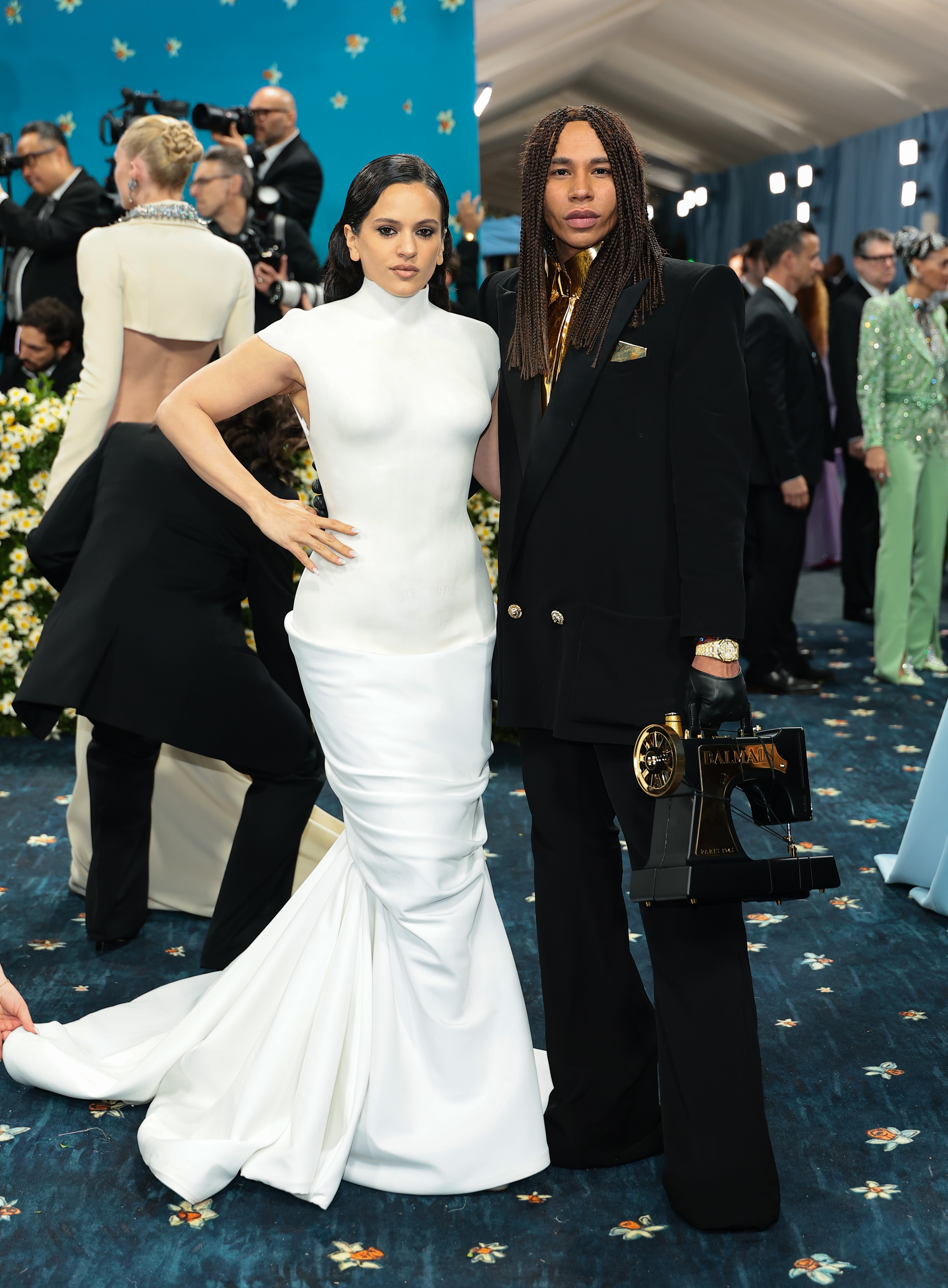 Met Gala 2025 Rosala Oliver Rousteings Best Dresses Met Gala 2025 Rosala Oliver Rousteings Best Dresses
