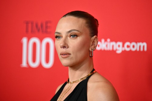 Scarlett Johansson Calls Blake Lively, Justin Baldoni Lawsuit Timing 'Weird'