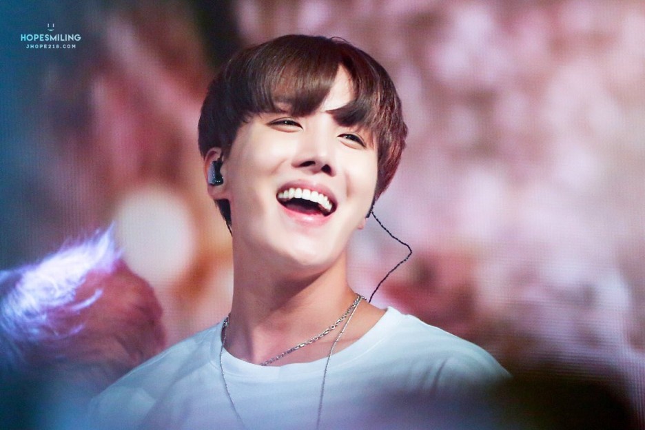 JHope Wants to Find His Special Girl This Year + Celebrate Birthday with Fans Through Vlive