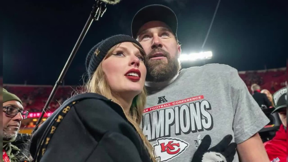 Taylor Swift Surprises Fans with Acoustic ‘Shake It Off’ at Travis Kelce’s TEU Afterparty