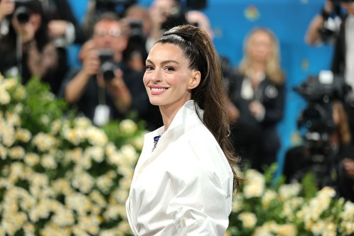 Anne Hathaway Describes Mother Mary Shoot as 'Apocalypse Now' Level