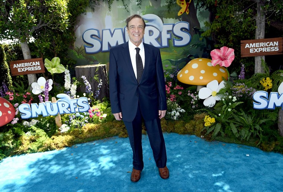 John Goodman Stuns on ‘Smurfs’ Red Carpet Following Dramatic Weight