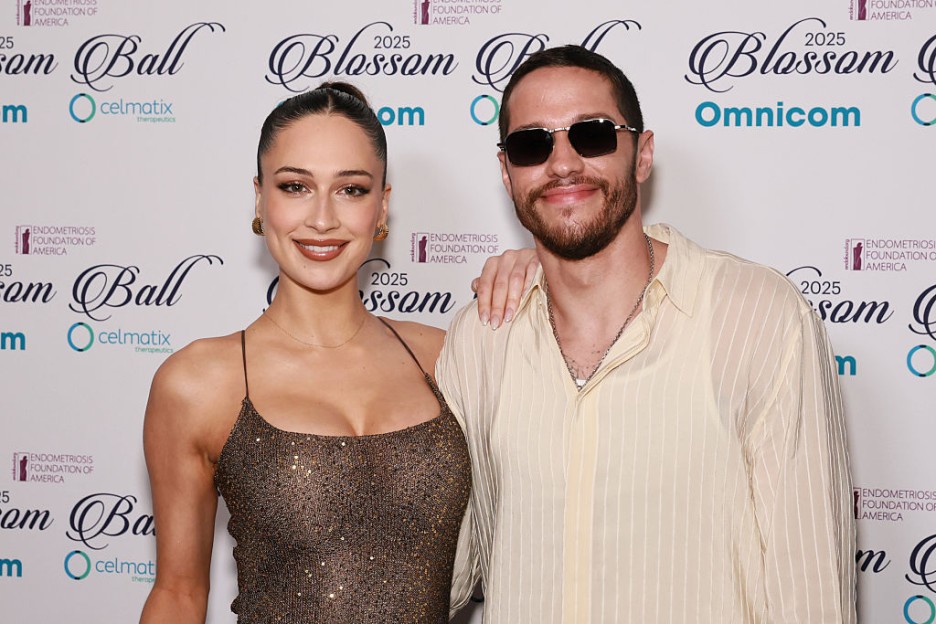 Pete Davidson’s Family Thrilled as Elsie Hewitt Shares Pregnancy Announcement