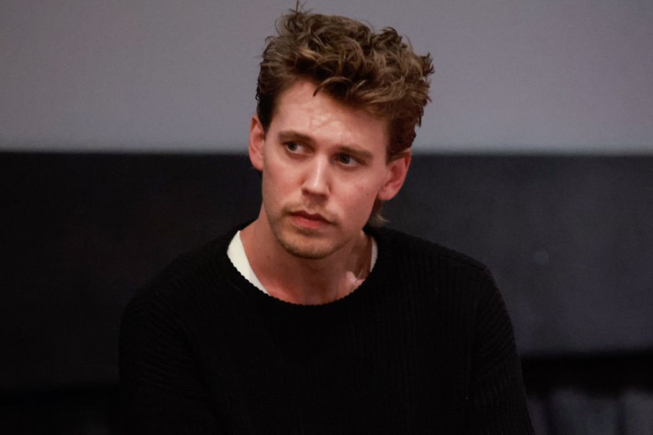 Spotted: Zoe Kravitz and Austin Butler Fuel Dating Rumors at