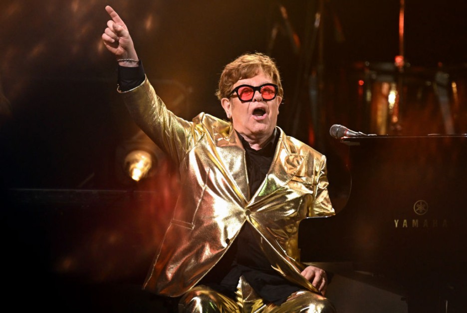 Elton John Parties, Celebrates With Kevin Spacey After Testifying for Actor in Sexual Assault Case