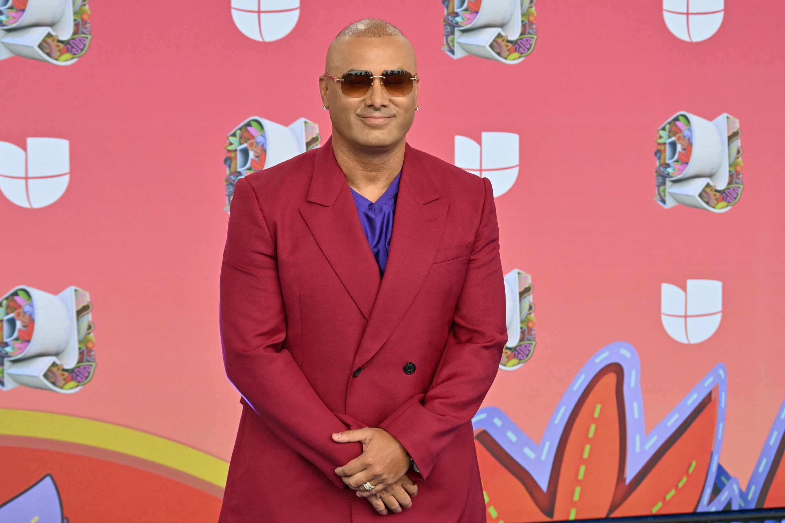 2025 Youth Awards Carpet Wisin