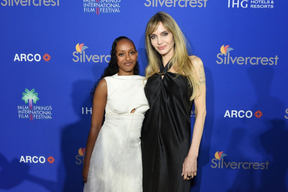 Angelina Jolie’s Daughter Zahara Appears to Snub Brad Pitt in