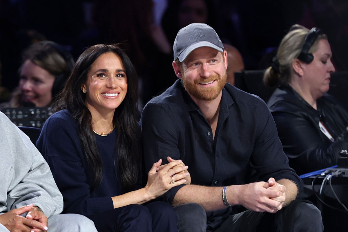 Prince Harry and Meghan Markle Arrive in U.K. With Archie and Lilibet for Extended Stay